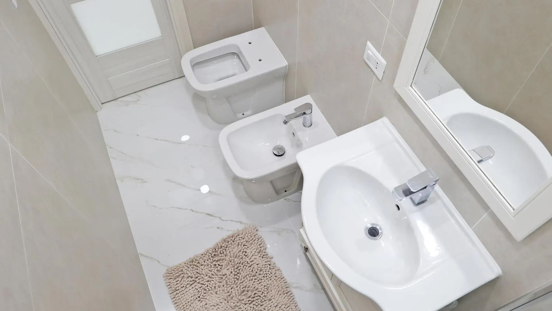 L'Aurora House Apartment Naples